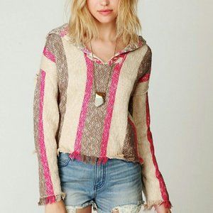 FREE PEOPLE Cropped Fringe Baja Drug Rug Hoodie U6